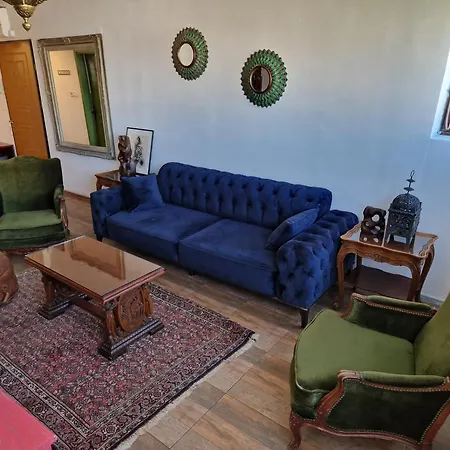 Traveller's Den * Podgorica